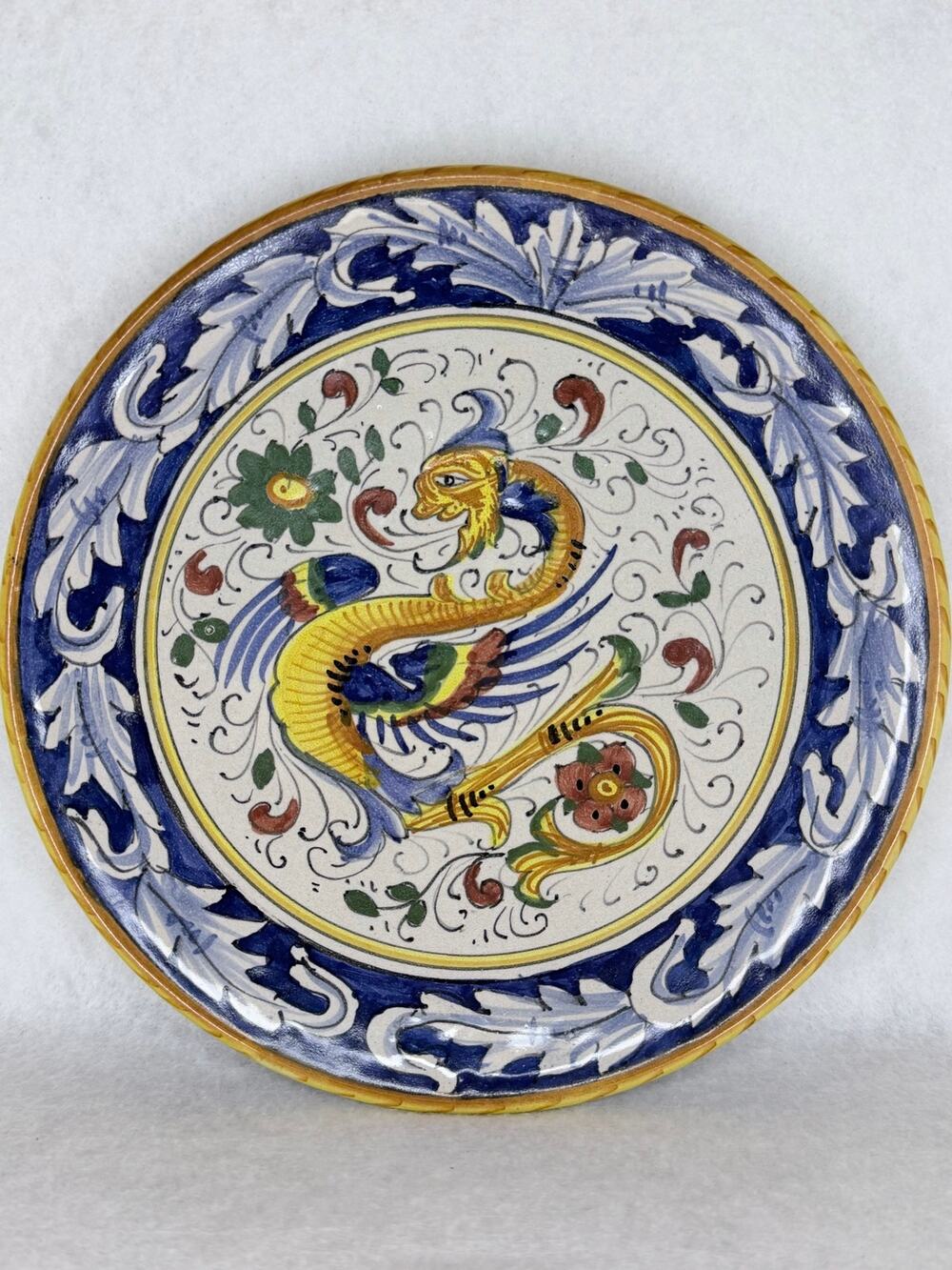 Vintage San Gimignano Italian Majolica 8” Wall Plate Raffaellesco Dragon Art